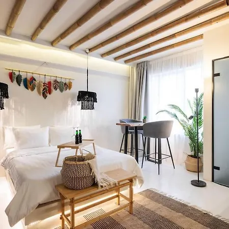 Gorgeous Room-jacuzzi-citycenter Апартаменты *