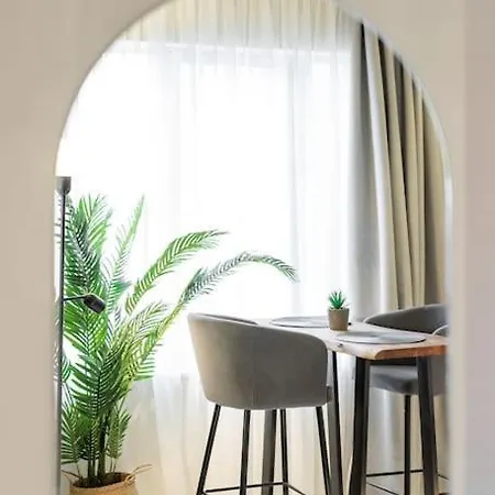 Gorgeous Room-jacuzzi-citycenter * Салоники