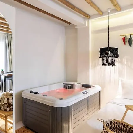 Апартаменты Gorgeous Room-jacuzzi-citycenter *